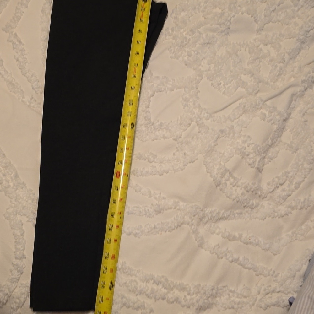 Lou & Grey Charcoal Leggings Size M (0718) - Picture 2 of 5